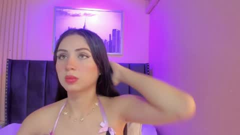 Snapshot of diosa_cristal chatting on 05.23.26 Cristal online show from 05.23.26