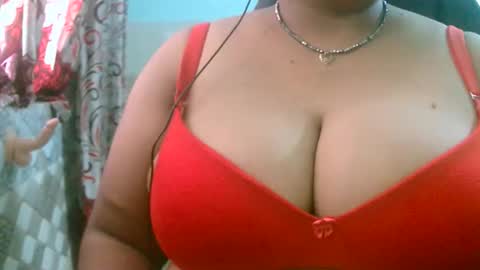 Snapshot of dipa2345 chatting on 09.20.25 dipa2345 online show from 09.20.25