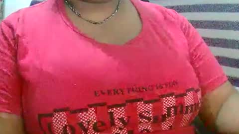 Snapshot of dipa2345 chatting on 10.08.25 dipa2345 online show from 10.08.25