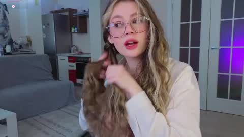 Diana online show from 03.31.26