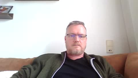 Snapshot of dirkkie1975 chatting on 05.16.26 dirkkie1975 online show from 05.16.26