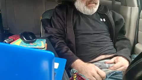 dirtmcgirt82 online show from 12.26.24