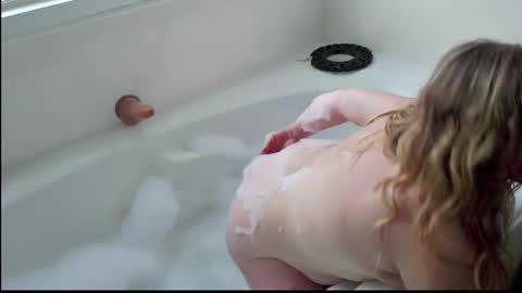 Snapshot of dirtydaisy1998 chatting on 03.12.25 Daisy Wylde online show from 03.12.25