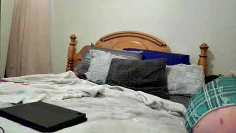 Snapshot of dirtydaisy1998 chatting on 02.25.26 Daisy Wylde online show from 02.25.26