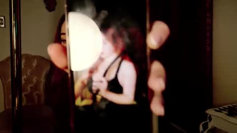 Laney Jane online show from 12.20.25