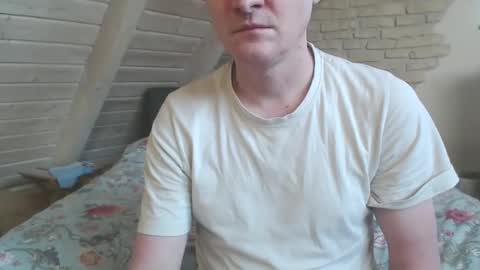 Snapshot of dirtynils0489 chatting on 02.08.25 Nils online show from 02.08.25