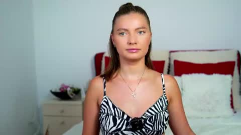 Chloe online show from 07.17.26