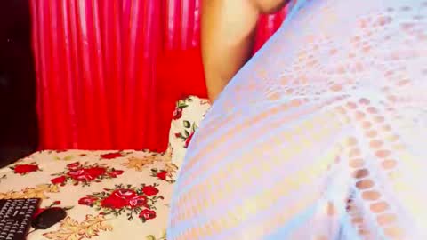 divinebooty93 online show from 06.10.26