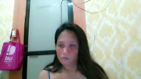 Snapshot of divinegrace10 chatting on 04.29.26 Divine Grace Close To Your Hear online show from 04.29.26