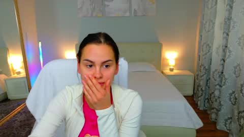 Ivory Blue. online show from 06.04.26
