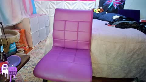 Snapshot of divynejade chatting on 12.06.24 Jade Divyne online show from 12.06.24