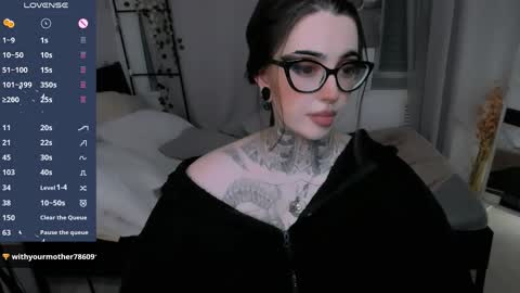 dixipixi_ online show from 06.05.26