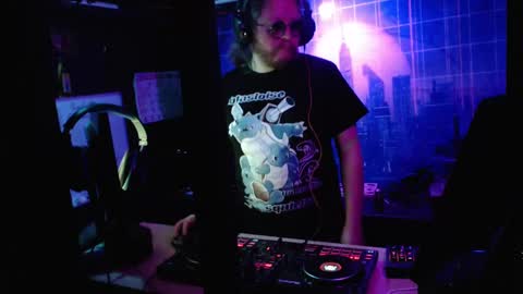 Adrian Arturo online show from 01.19.25