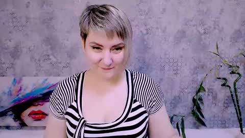 djullia online show from 10.30.25