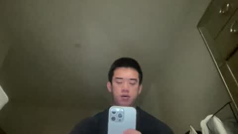 Snapshot of dlasian98 chatting on 10.21.25 DL Asian Sissy online show from 10.21.25