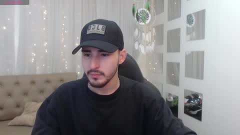 Snapshot of dmitrisanders1 chatting on 12.29.24 Maybe in pvt online show from 12.29.24