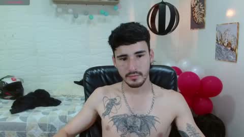 Snapshot of dmitrisanders1 chatting on 02.26.25 Maybe in pvt online show from 02.26.25