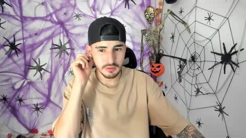 Snapshot of dmitrisanders1 chatting on 09.28.25 Maybe in pvt online show from 09.28.25