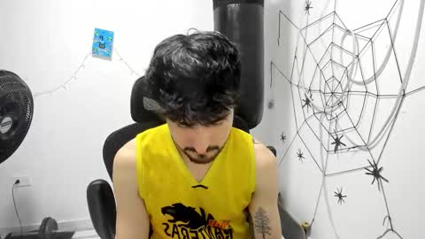 Snapshot of dmitrisanders1 chatting on 02.18.26 Maybe in pvt online show from 02.18.26