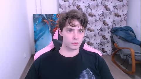 Snapshot of dmitryromanov chatting on 01.18.26 Dead A online show from 01.18.26