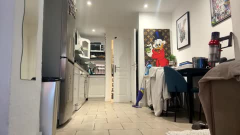 Snapshot of dmot2024 chatting on 12.01.25 dmot2024 online show from 12.01.25