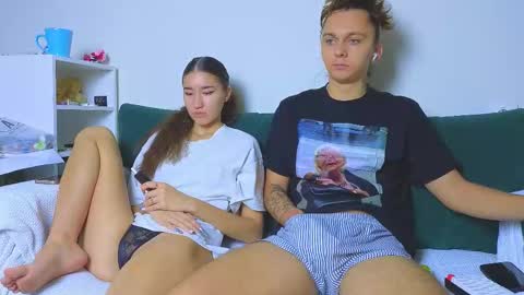 Snapshot of do_u_know_them chatting on 11.03.25 Kirahe Mirashe online show from 11.03.25