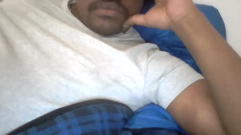 Snapshot of dockomodo77 chatting on 09.11.25 Alex online show from 09.11.25