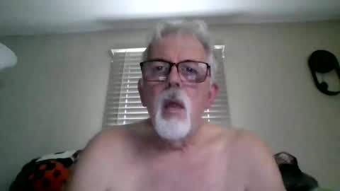 Snapshot of dodge2000guy chatting on 06.05.26 playful online show from 06.05.26
