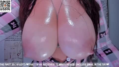 Snapshot of dolce4you69 chatting on 01.14.25 Dea----IF YOU WANT TO SUPPORT ME -Purshase subscribtions scroll BIO  THANK YOU LOVE - online show from 01.14.25