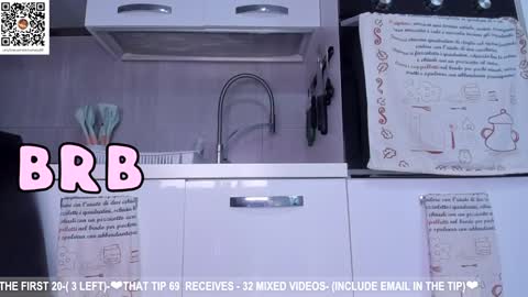 Snapshot of dolce4you69 chatting on 01.20.25 Dea----IF YOU WANT TO SUPPORT ME -Purshase subscribtions scroll BIO  THANK YOU LOVE - online show from 01.20.25