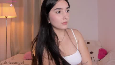 Snapshot of dolceangel__ chatting on 06.19.26 Blair online show from 06.19.26