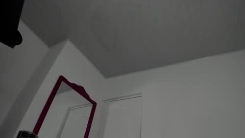 Ludika Santiago online show from 12.04.24