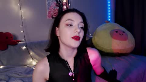 doll1_maiya online show from 02.06.26