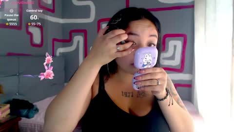 Snapshot of doll_emmy chatting on 05.26.26 Emily online show from 05.26.26