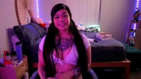 DOLLLFACE online show from 02.19.25