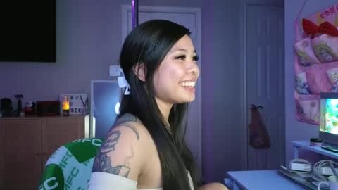 DOLLLFACE online show from 02.26.25