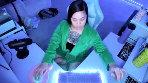 DOLLLFACE online show from 02.16.26