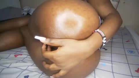 dollqueen_ online show from 09.14.25