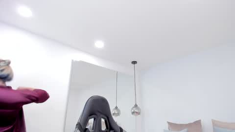 dolly walker online show from 01.23.25