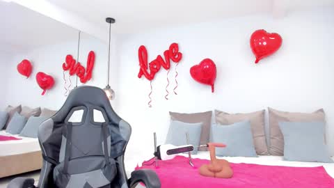 dolly walker online show from 02.17.25