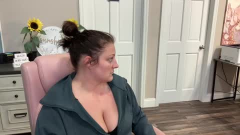 Dolly online show from 02.26.25