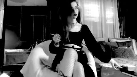 Dolores Sage online show from 04.09.26