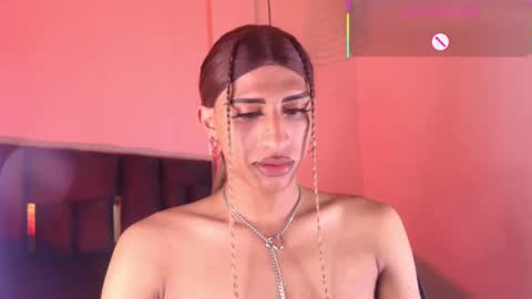 Snapshot of dom_veneno chatting on 09.19.25 dom_veneno online show from 09.19.25