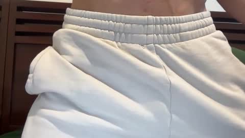 Dom online show from 12.19.25