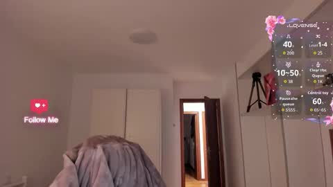 Snapshot of domina_deivis chatting on 10.26.25 I WILL BE BACK ON WEDNESDAY DECEMBER 4 0100AM COLOMBIA TIME online show from 10.26.25