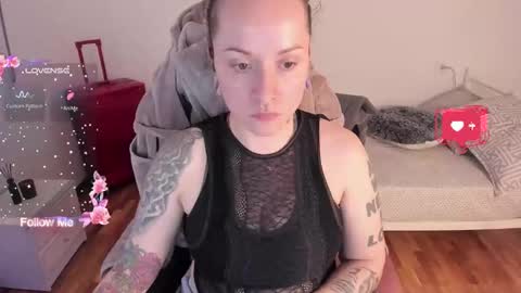 Snapshot of domina_deivis chatting on 12.05.25 I WILL BE BACK ON WEDNESDAY DECEMBER 4 0100AM COLOMBIA TIME online show from 12.05.25