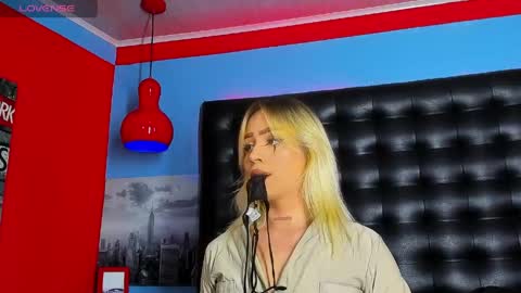 Snapshot of domina_diosaa chatting on 05.27.26 --- Diosa --- online show from 05.27.26