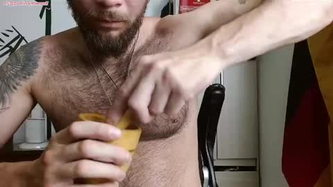 Snapshot of dominantthewolf chatting on 04.15.26 Logan - INDEPENDET MODEL online show from 04.15.26