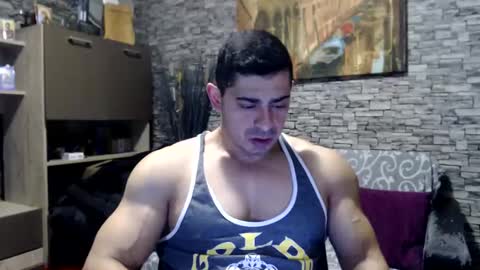 Snapshot of dominatemuscle chatting on 12.17.24 Kevin online show from 12.17.24