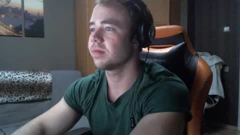 dominickcute online show from 02.12.25